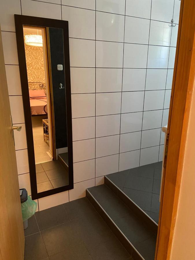 Rooms Milena 塞尼 外观 照片